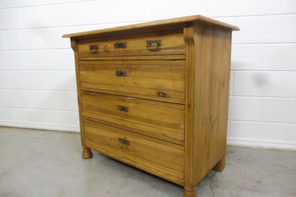 Chest of Drawers Jugendstil