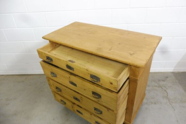 Chest of Drawers - Image 9