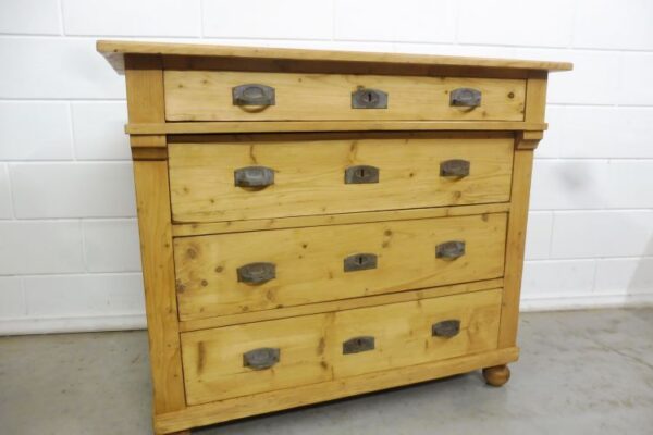 Chest of Drawers - Image 12