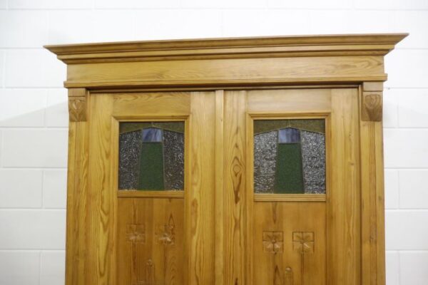 Antiker Schrank – Bild 3