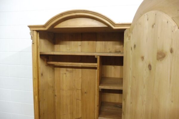 Antiker Schrank – Bild 14