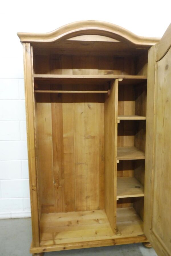 Antiker Kleiderschrank – Bild 11