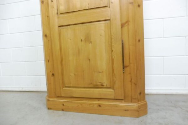 Eckschrank Weichholz – Bild 5