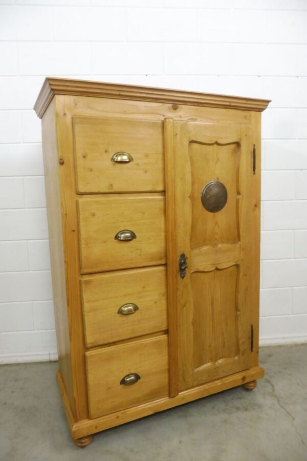 Antiker Brotschrank – Bild 2