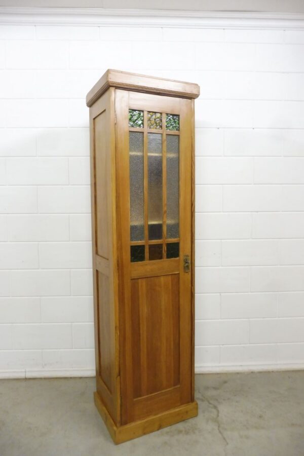 Antiker Schrank