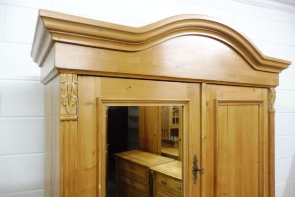 Schrank Weichholz – Bild 3