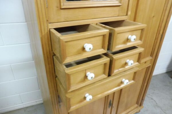 Schrank Weichholz – Bild 7