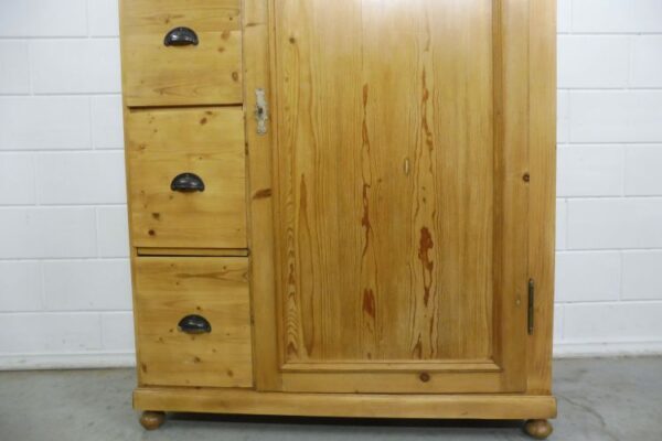 Cabinet - Image 5