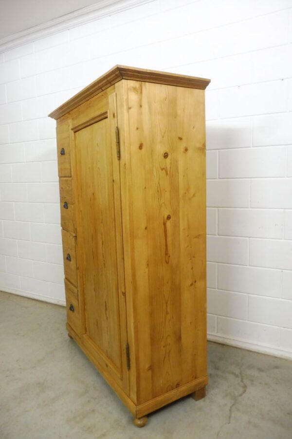 Cabinet - Image 8