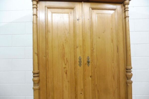 Gründerzeit Cabinet - Image 4