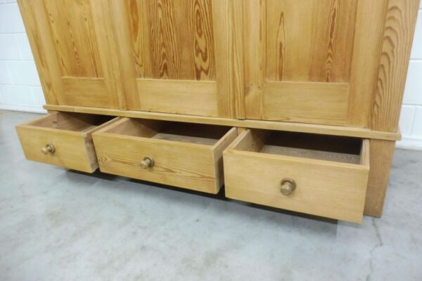 Jugendstil Kleiderschrank – Bild 6