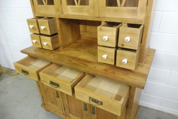 Antiker Buffetschrank – Bild 7
