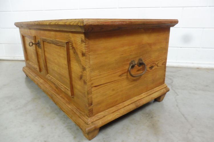 Antike Truhe 1844 – Bild 4