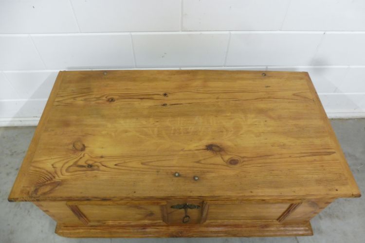 Antike Truhe 1844 – Bild 7