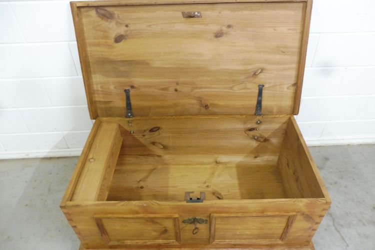 Antike Truhe 1844 – Bild 12