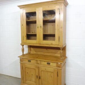 Antique hutch cabinet