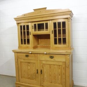 Antiker Buffetschrank um 1910