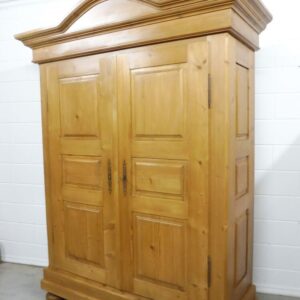 Pine wood wardrobe